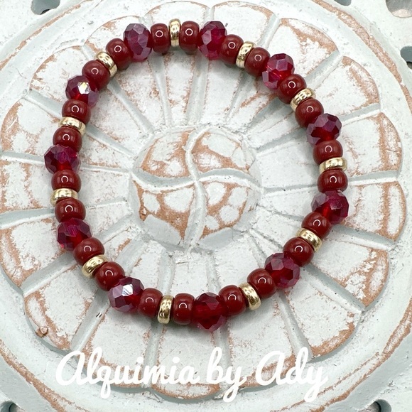 Red crystal Jasper and gold beaded handmade bracelet - Picture 1 of 1